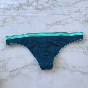 Victoria’s Secret sexy thong panty size small